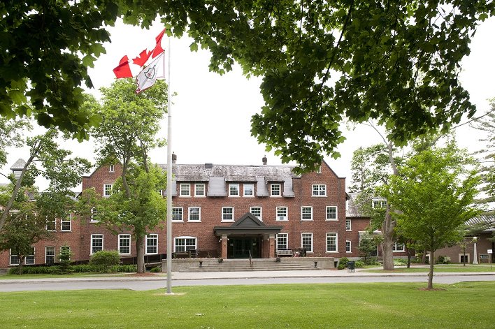 Ashbury College, Ottawa